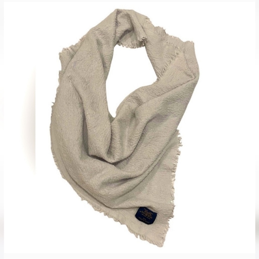 Louis Vuitton Cream Fringed Scarf